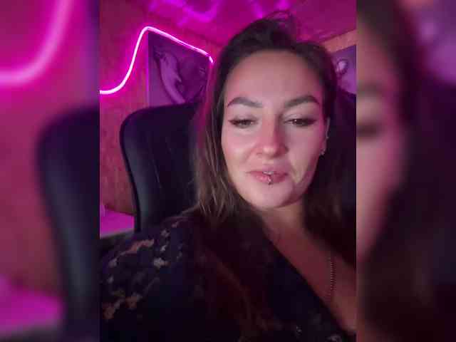 Molly69x Live Webcam on BongaCams