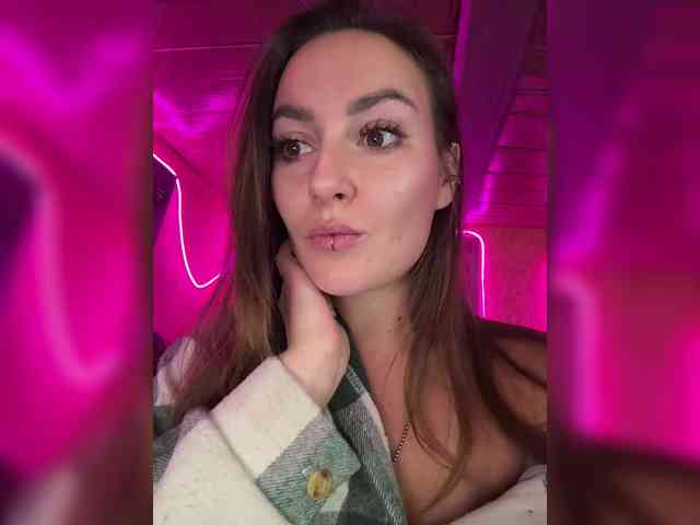 Mini-Molly69x webcam