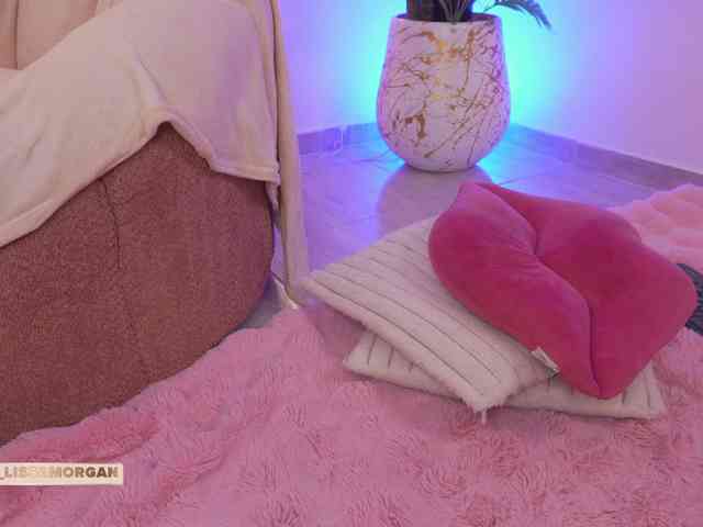 LissaMorgan webcam