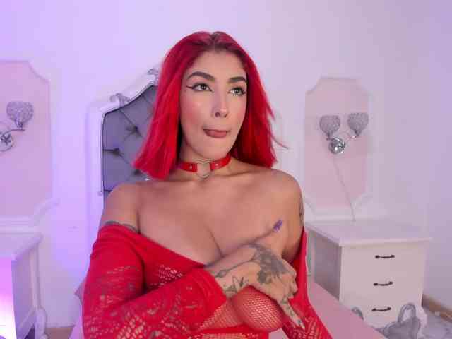 Alana-2916 webcam