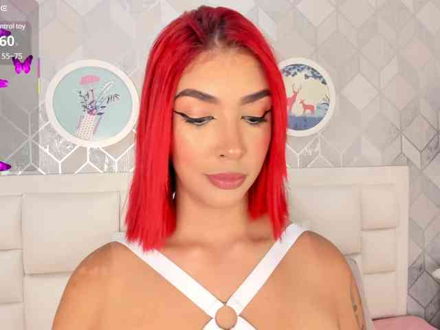 Alana-2916 webcam