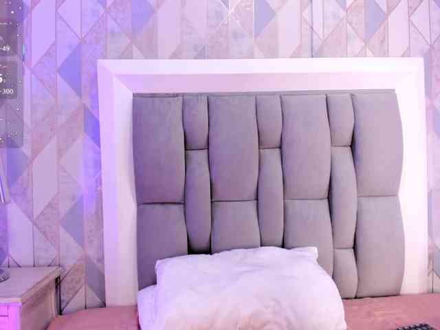 Alana-2916 webcam
