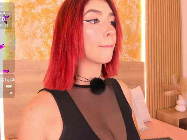 striptease show Alana-2916