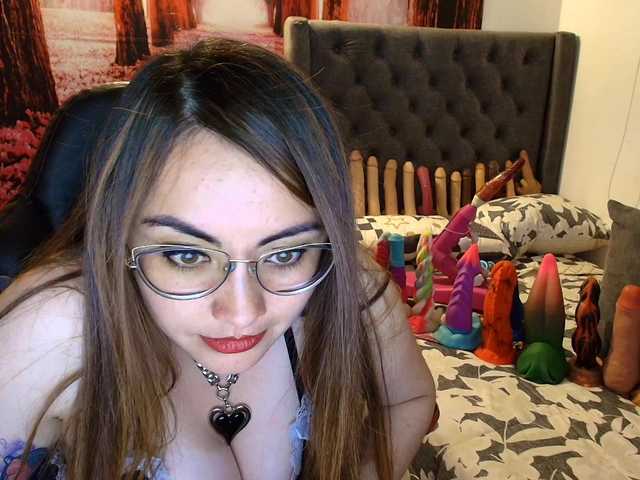 sofia23dirty Live Cam on BongaCams