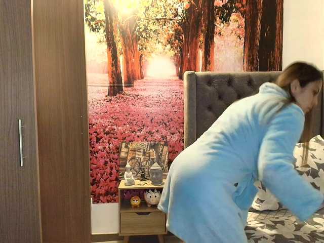 sofia23dirty's BongaCams show and profile