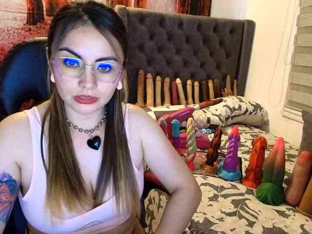 sofia23dirty webcam