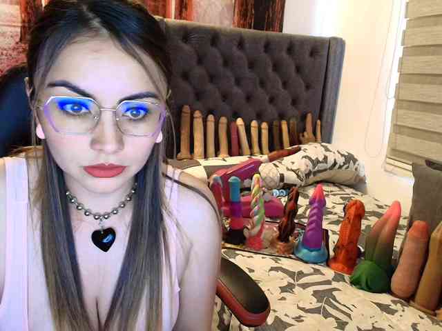 sofia23dirty webcam