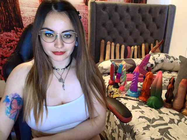 sofia23dirty webcam