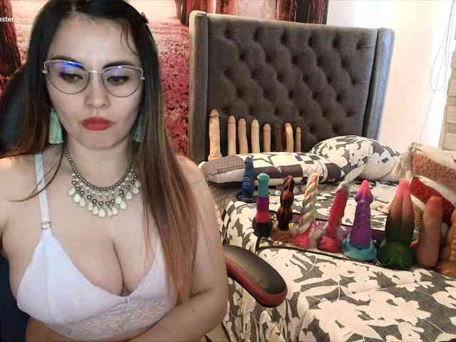 sofia23dirty webcam