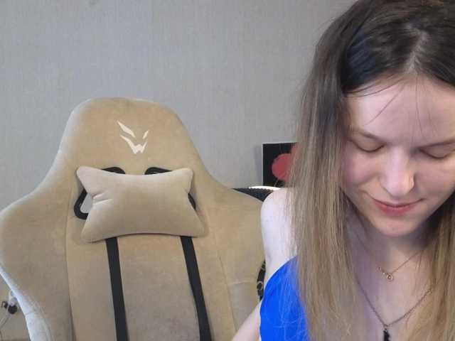 mali-'s BongaCams show and profile