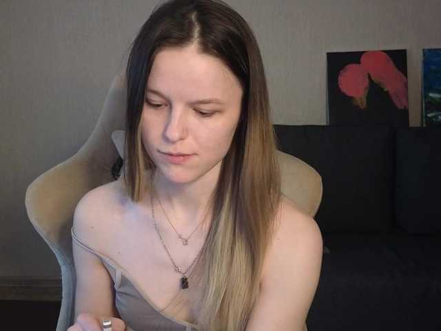 mali-'s BongaCams show and profile