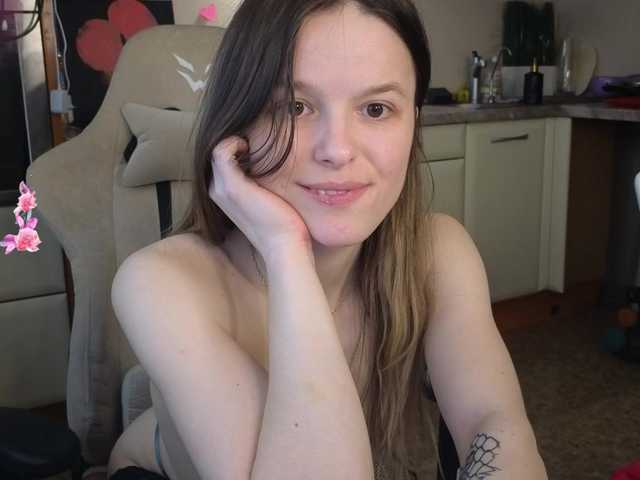 mali-'s BongaCams show and profile