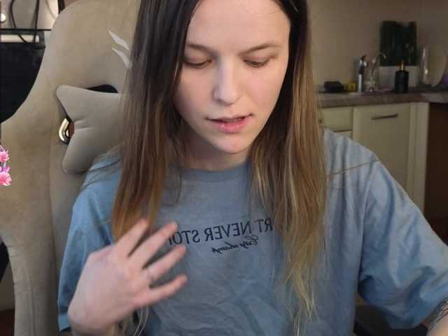 mali-'s BongaCams show and profile