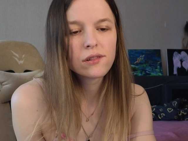 mali-'s BongaCams show and profile