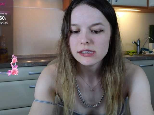 mali-'s BongaCams show and profile