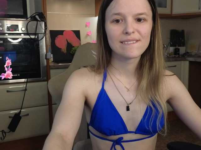 mali-'s BongaCams show and profile