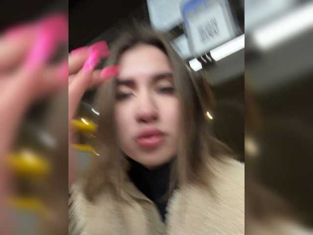 alizii's BongaCams show and profile