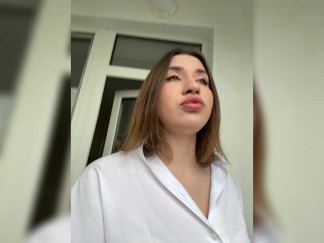 alizii's BongaCams show and profile