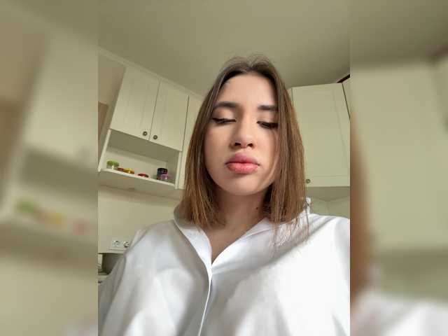 alizii's BongaCams show and profile