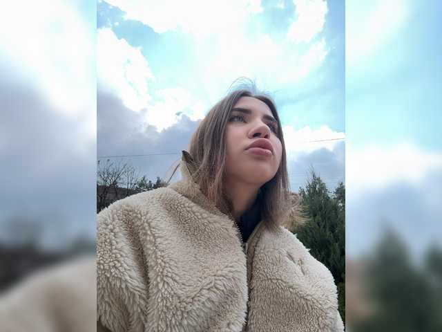 alizii's BongaCams show and profile