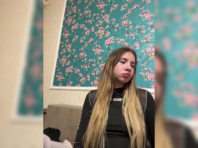 alizii from BongaCams