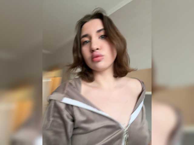 alizii's BongaCams show and profile
