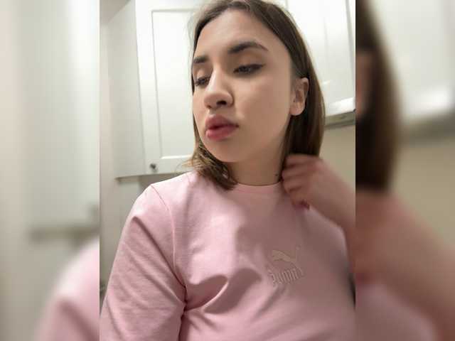 alizii's BongaCams show and profile