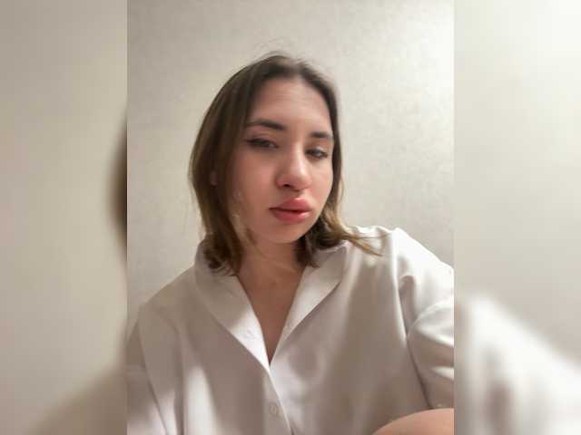 alizii's BongaCams show and profile