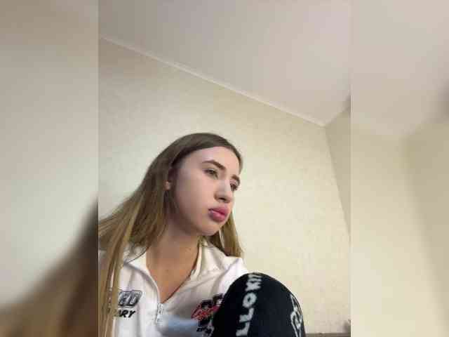 alizii Live Webcam on BongaCams
