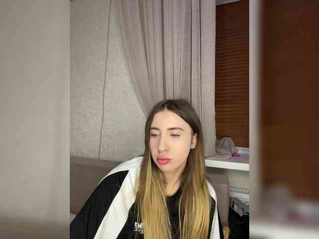 alizii Live Webcam on BongaCams