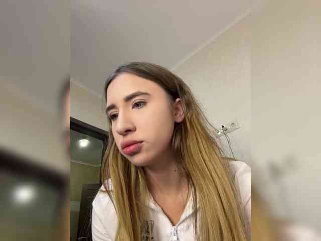 alizii Live Webcam on BongaCams