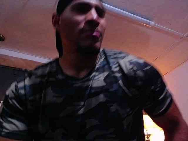 teddyfit19cm Live Webcam on BongaCams