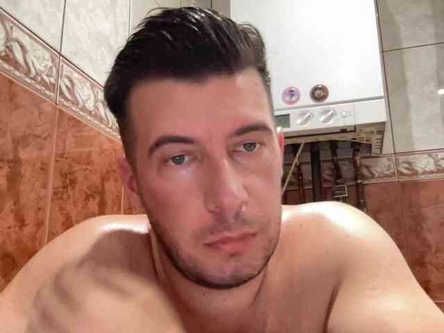 DevoenRose webcam
