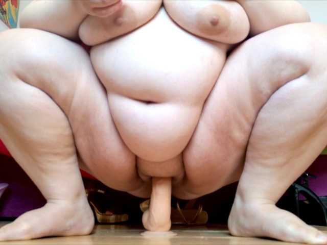 Lindalovesexy's BongaCams show and profile