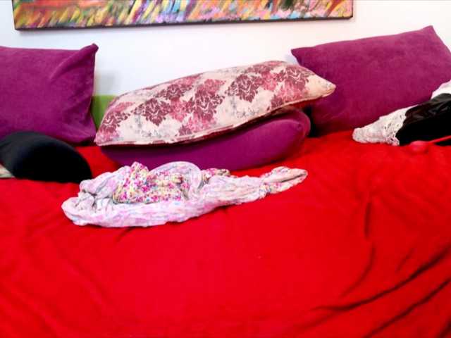 Lindalovesexy's BongaCams show and profile