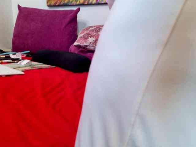 Lindalovesexy webcam