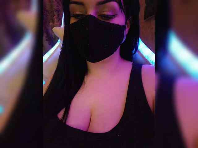 YennSI Live Webcam on BongaCams