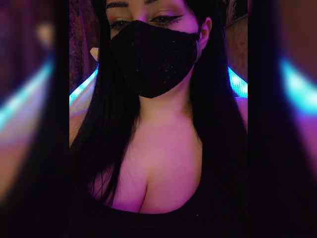 YennSI Live Webcam on BongaCams