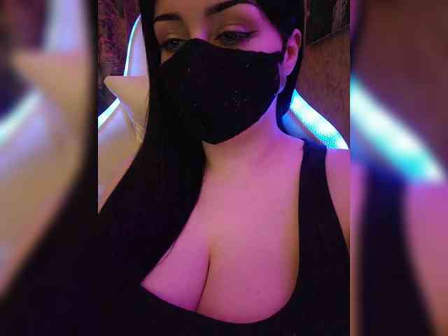 YennSI Live Webcam on BongaCams