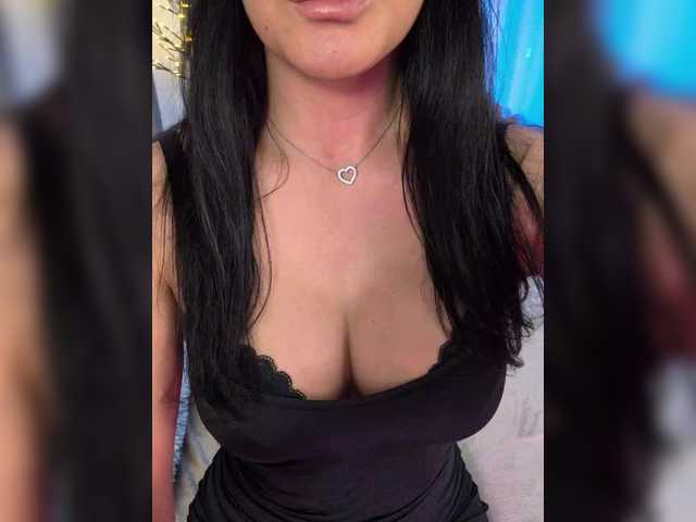 -LanaRay-'s BongaCams show and profile