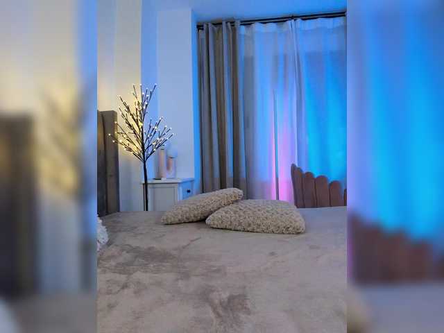 -LanaRay-'s BongaCams show and profile