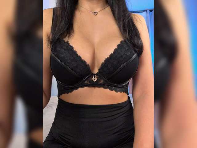 -LanaRay-'s BongaCams show and profile