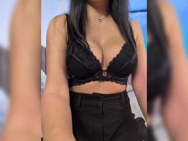 -LanaRay-'s BongaCams show and profile