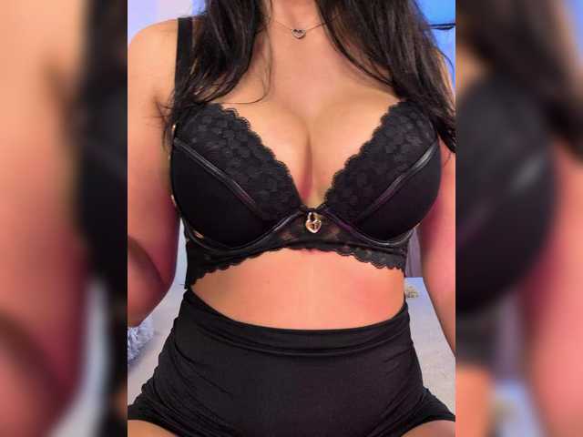 -LanaRay-'s BongaCams show and profile