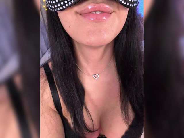 -LanaRay-'s BongaCams show and profile