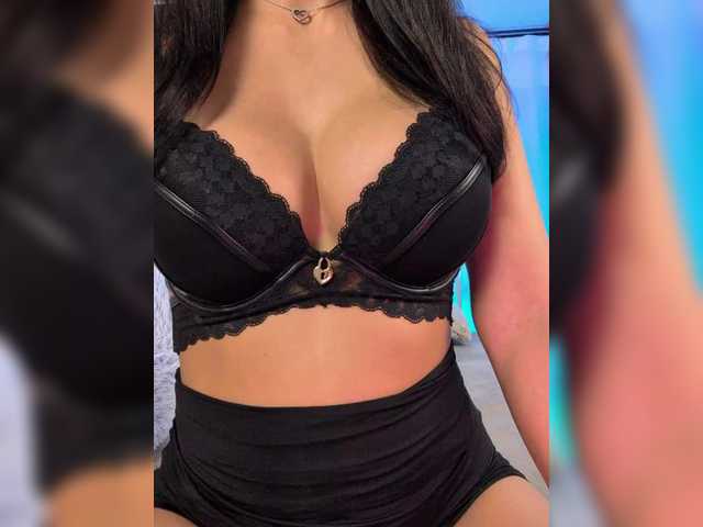 -LanaRay-'s BongaCams show and profile