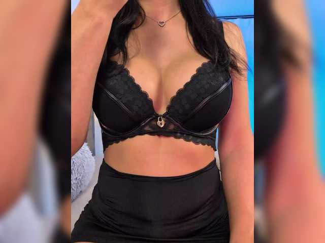 -LanaRay-'s BongaCams show and profile