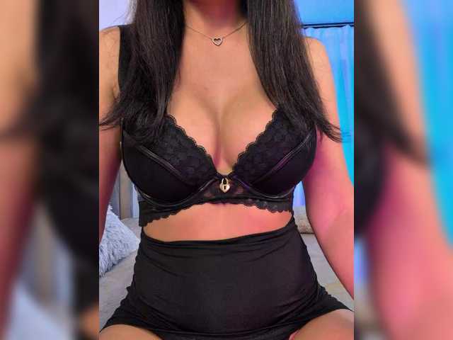 -LanaRay-'s BongaCams show and profile