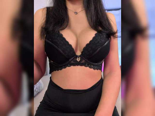 -LanaRay-'s BongaCams show and profile