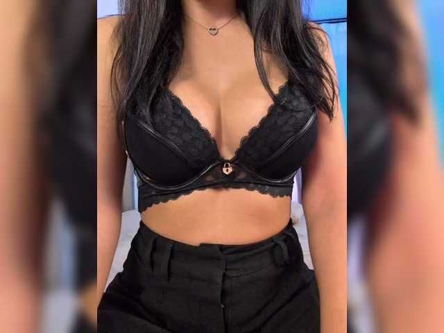 -LanaRay-'s BongaCams show and profile